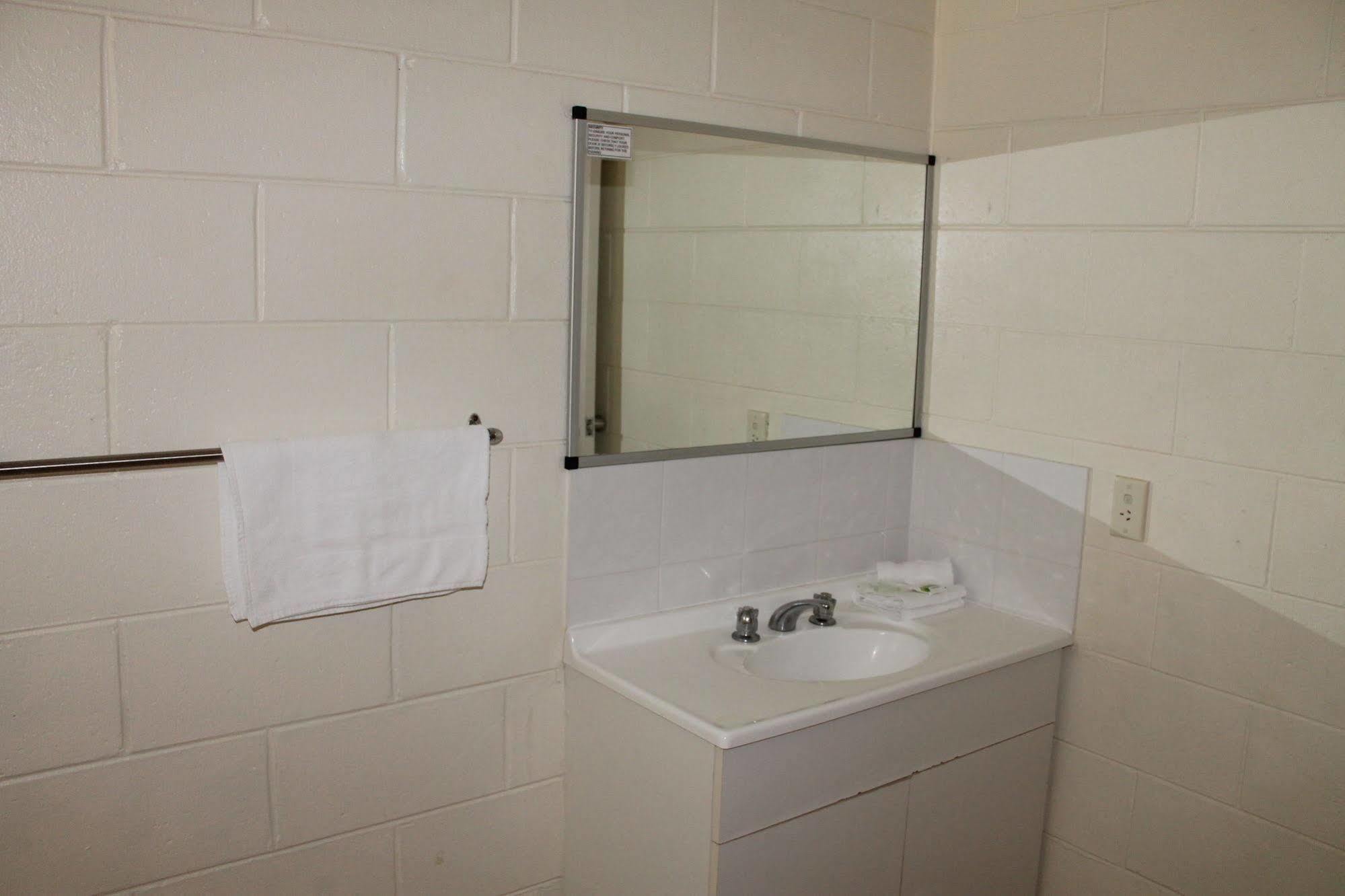 Oasis Inn Apartments Cairns Zewnętrze zdjęcie